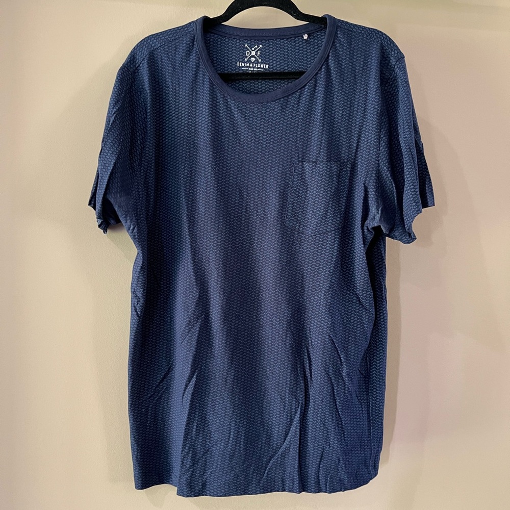 Denim and Flower Men’s XL Shirt